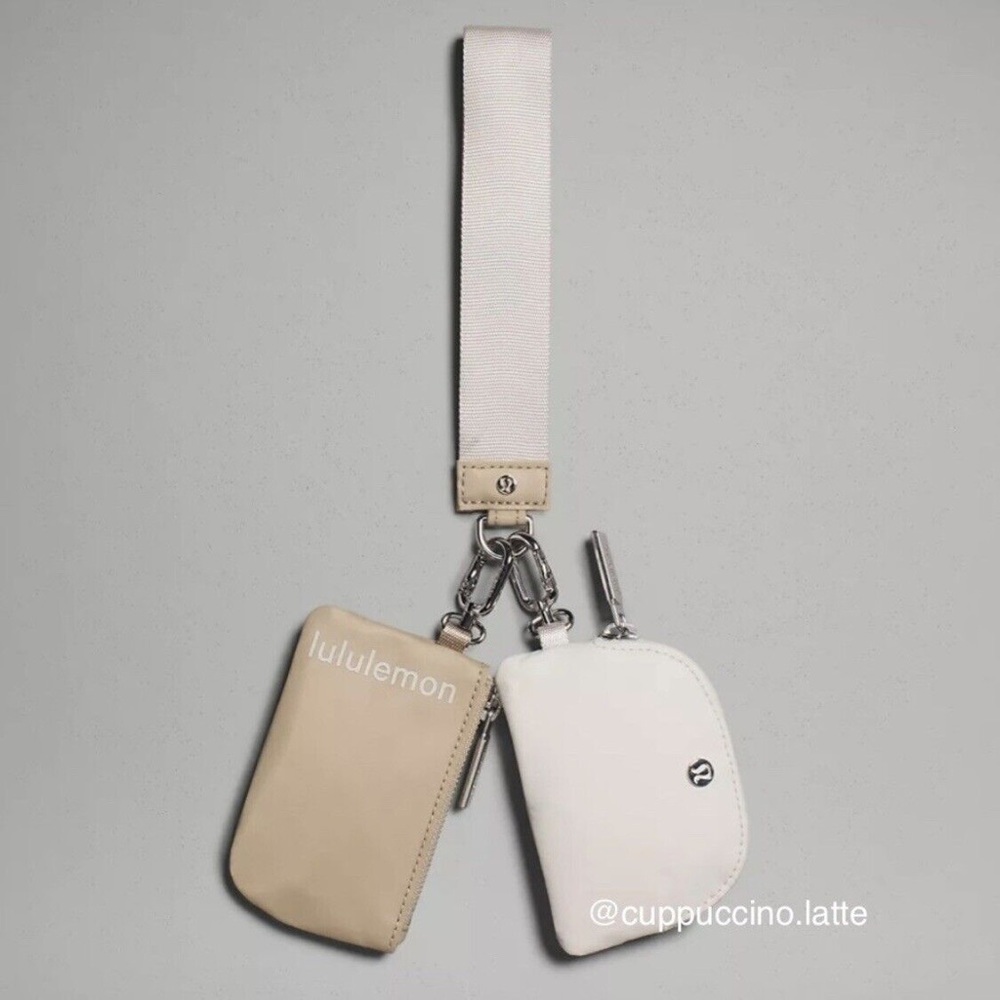 Lululemon Dual Pouch Wrislet